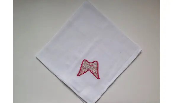 Lange brodé ailes d'ange