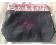 Toilet bag for girl