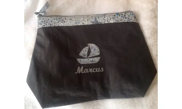 Trousse de toilette garçon