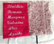 Pochette à médailles